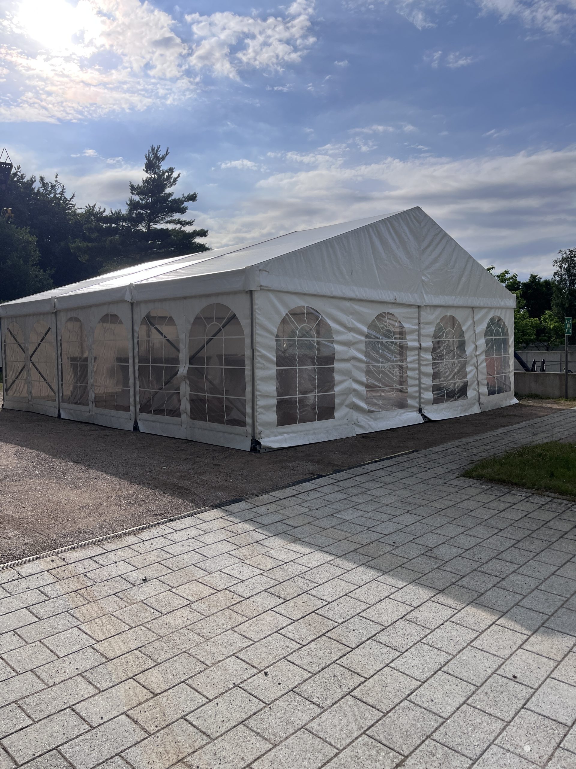 Festzelt 8x6m mit Kassettenboden – Bild 4